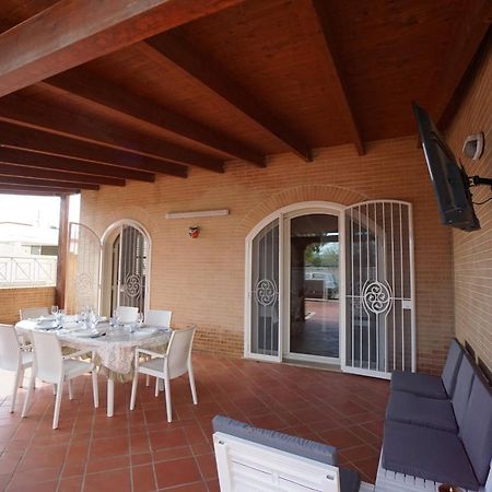 Casa Paola- By The Beach-1,5 Km From ポルト・チェザーレオ エクステリア 写真